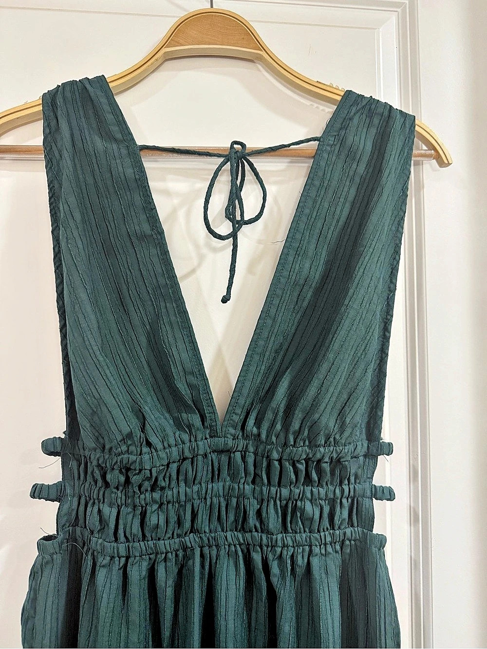 Green Wide Leg Jumpsuit Size Large Like New